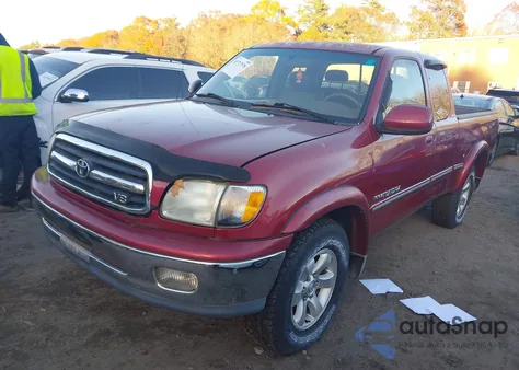 2002 Toyota Tundra Ltd V8 из США, поврежденный, VIN 5TBBT481X2S326904
